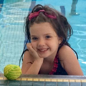 Meet your Posher, Holly